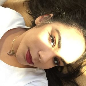 Meet your Posher, Malena